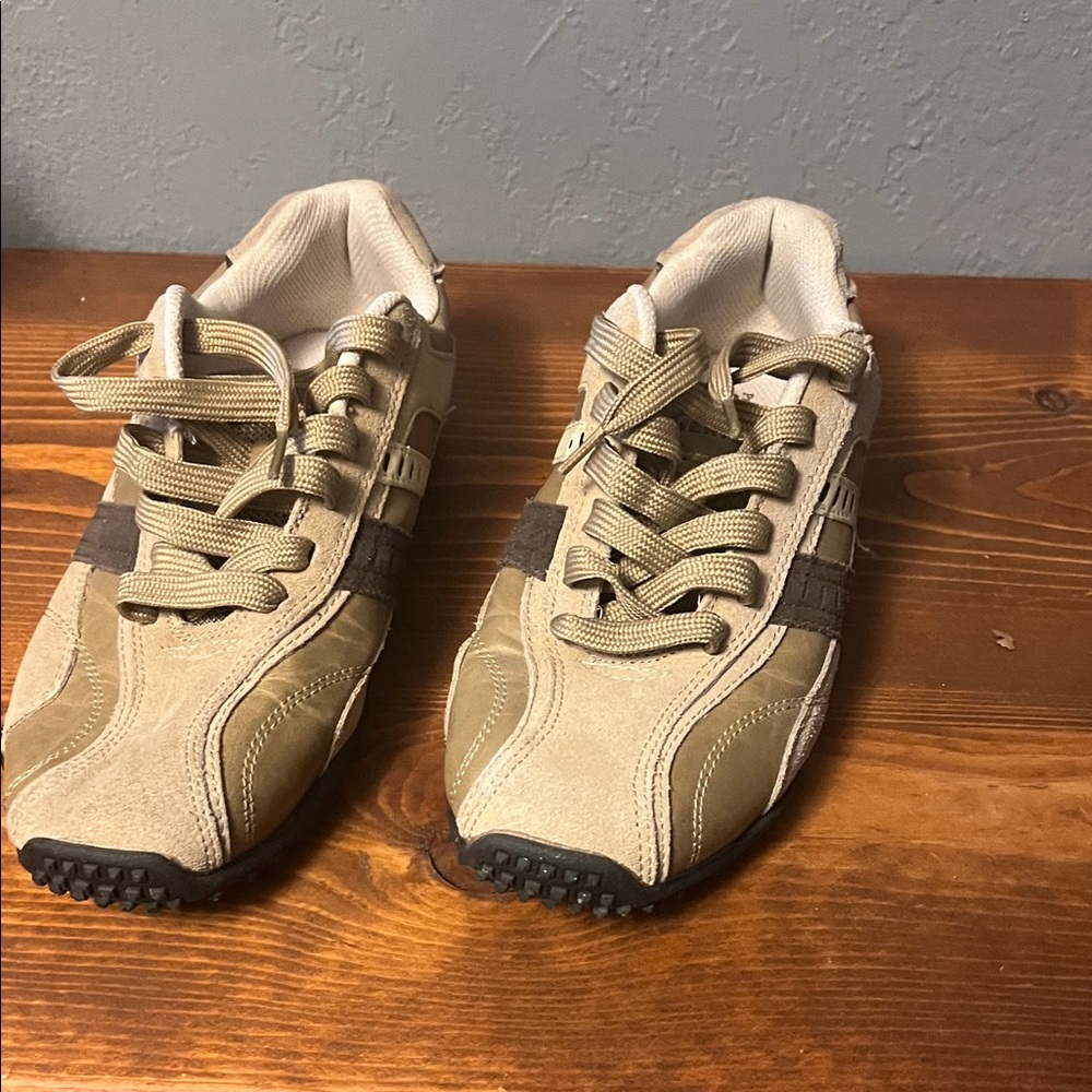 Perry Ellis Beige and Brown Sneakers